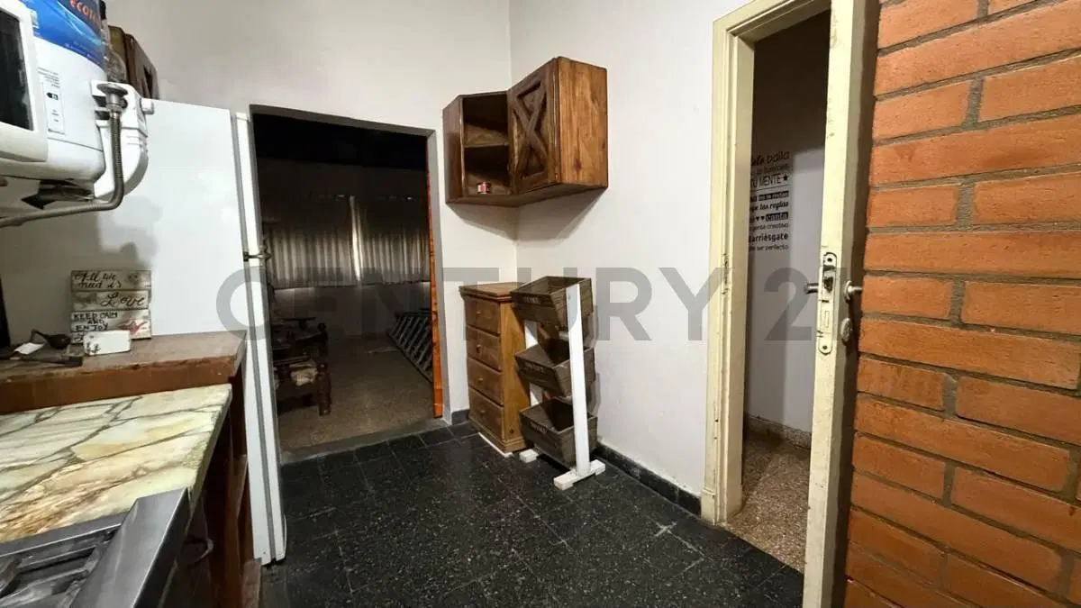 TRONCOS DEL TALAR/ CHALET DE 3 AMBIENTES MAS MONOAMBIENTE INDEPENDIENTE AL FONDO 2