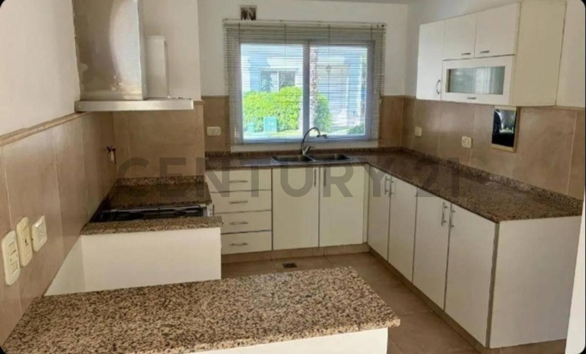 Foto de VENTA | Dúplex 3 ambientes | Barrio Palmas del Sol | Pilar, imagen 2