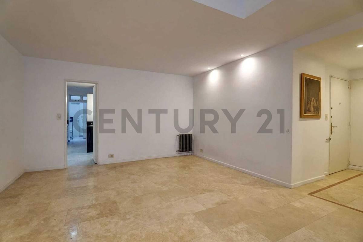 Foto de VENTA| DEPARTAMENTO| 4 AMBIENTES/RECOLETA | JARDÍN /PILETA | DEPENDENCIA, imagen 1