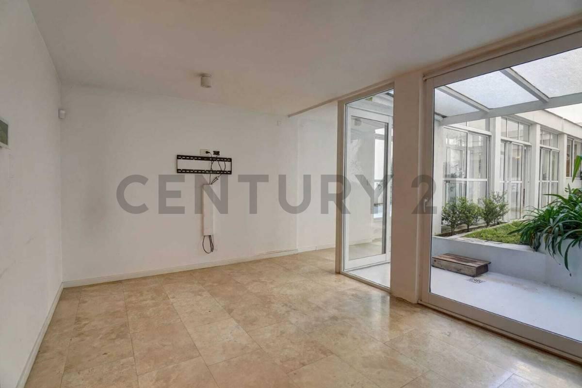 Foto de VENTA| DEPARTAMENTO| 4 AMBIENTES/RECOLETA | JARDÍN /PILETA | DEPENDENCIA, imagen 2
