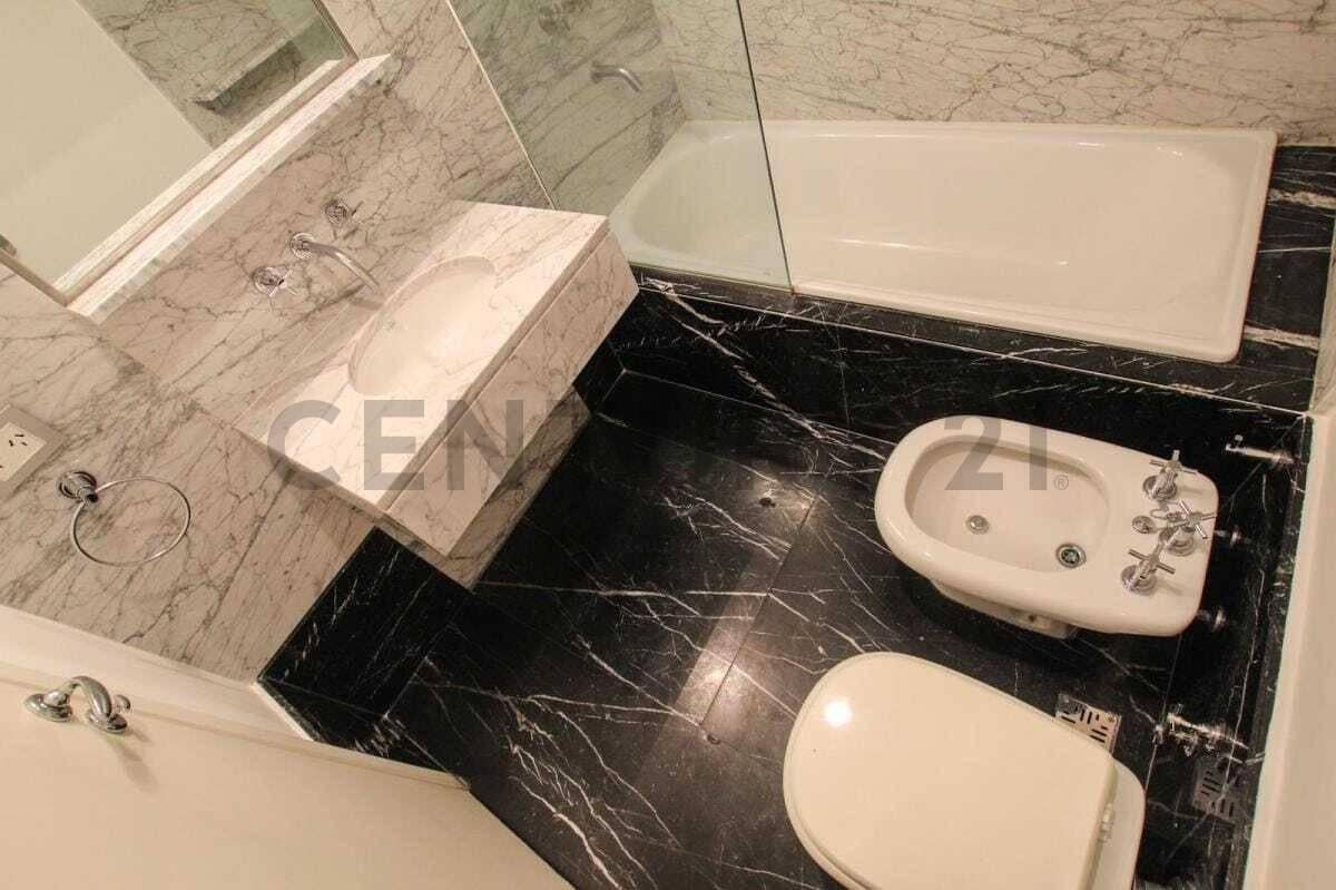 Foto de VENTA/DEPARTAMENTO/ 4 AMBIENTES/PUERTO MADERO / LA PORTEÑA II, imagen 2