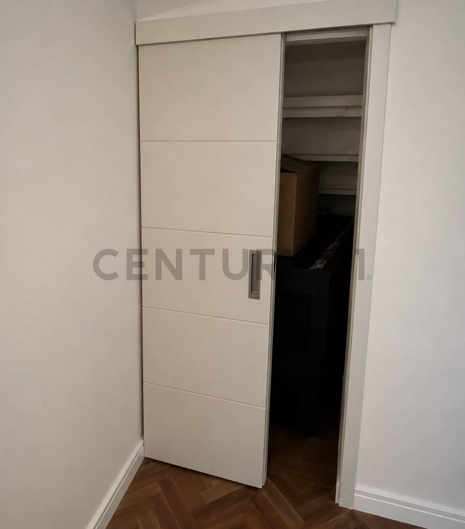 Foto de VENTA CASA 5 AMBIENTES - LA LUCILA, imagen 4