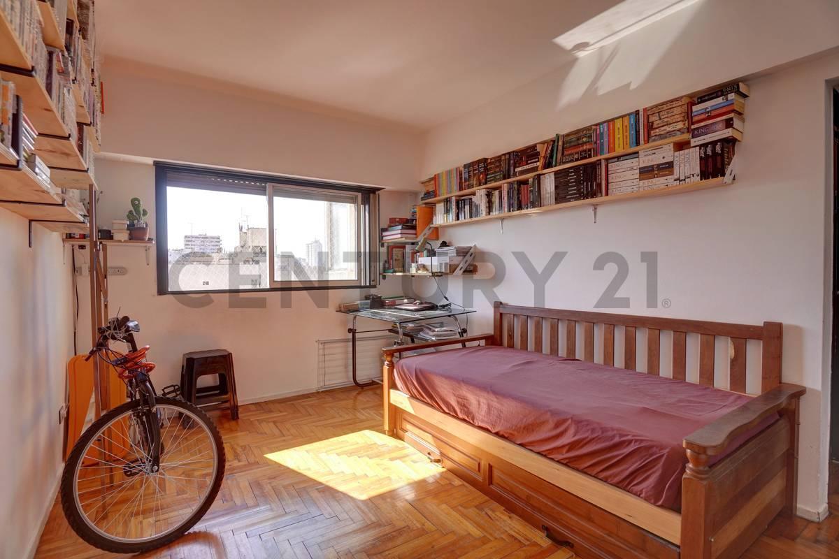 Foto de VENTA Departamento 2 ambientes| Villa del Parque, imagen 1
