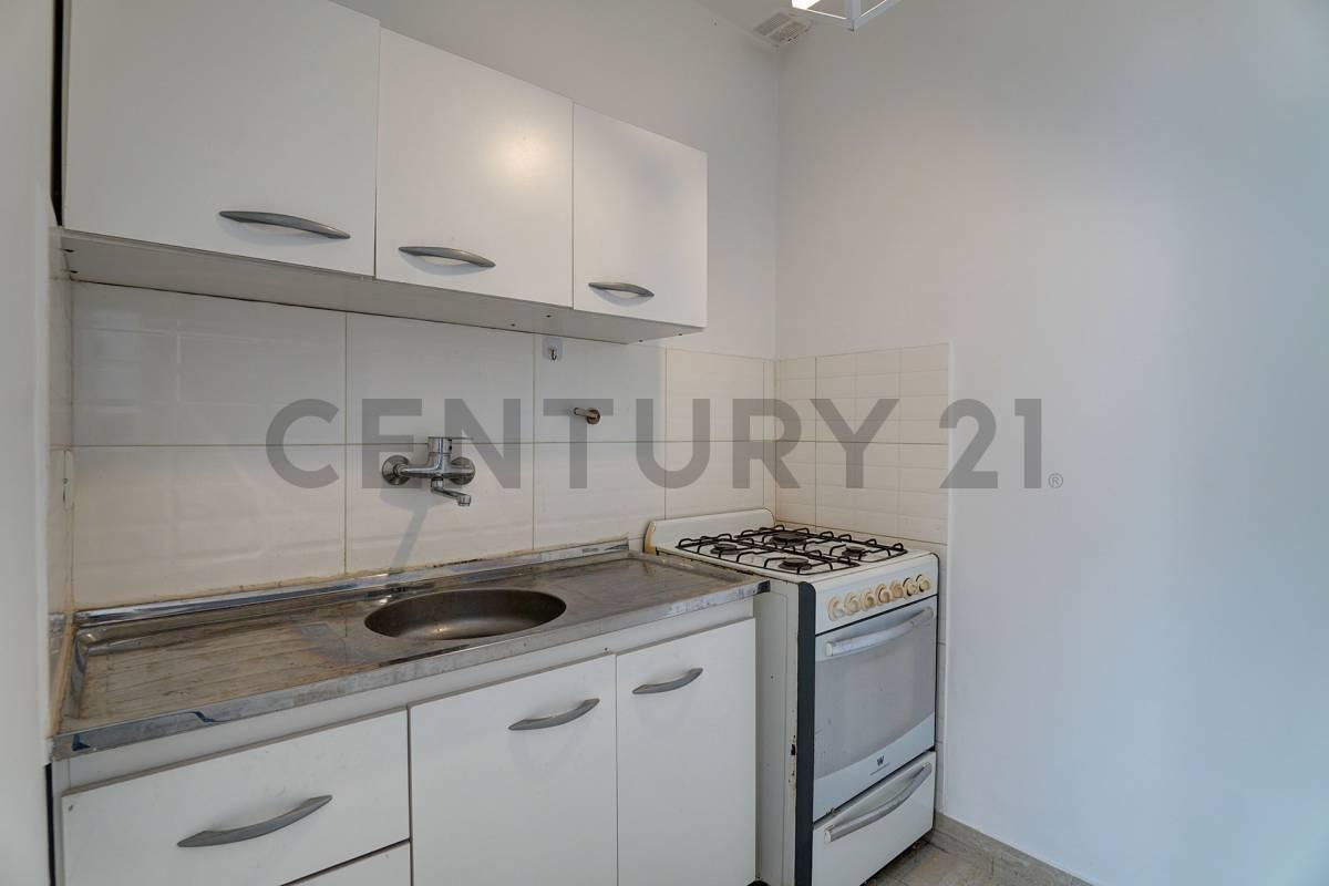 Foto de VENTA /PH 3 AMB/PARRILLA Y TERRAZA/SIN EXPENSAS/FINANCIACIÓN., imagen 3