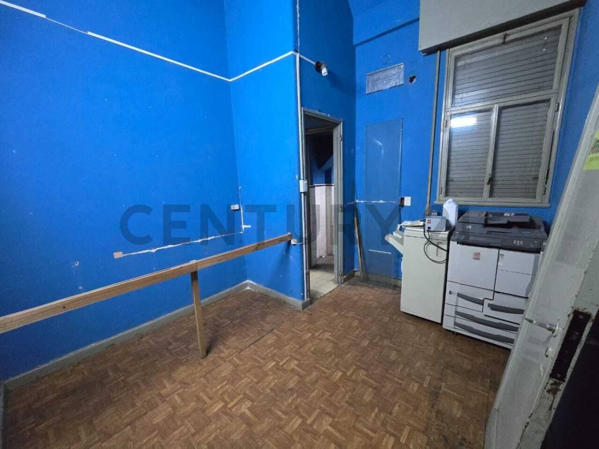 Foto de Alquiler Local Comercial a la calle - Monserrat, imagen 5