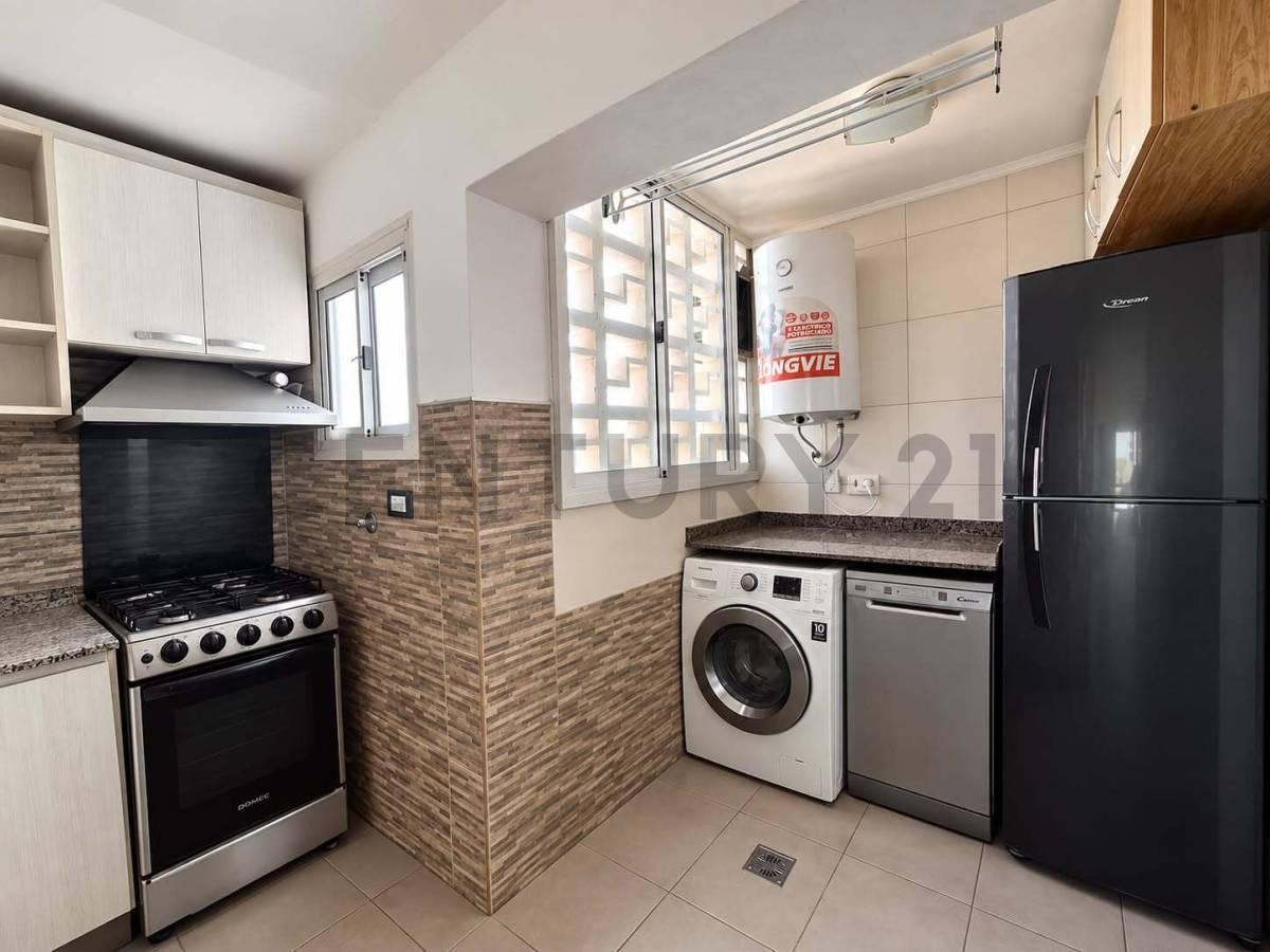 Foto de VENTA DEPARTAMENTO 4 AMBIENTES -VILLA LURO, imagen 5