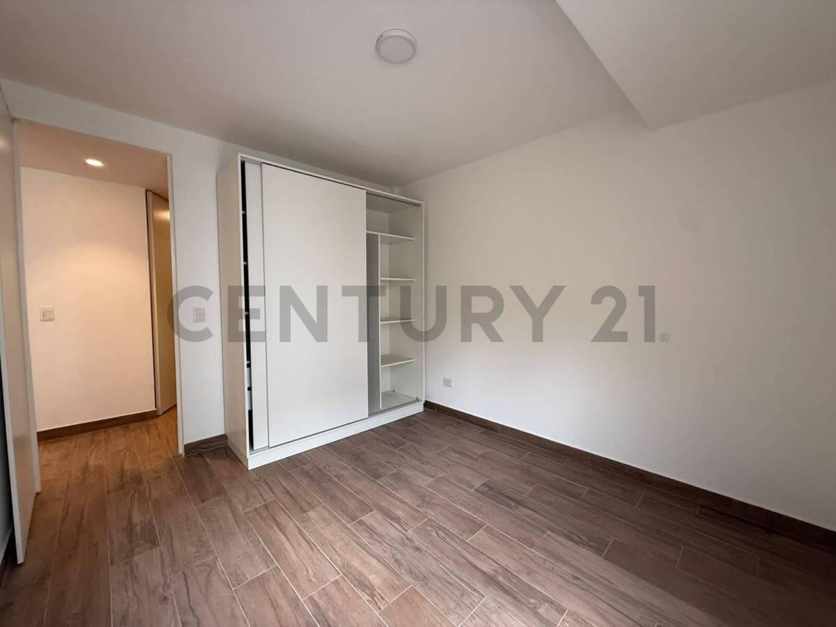 Foto de VENTA DEPARTAMENTO 2 AMBIENTES CON BALCON Y PARRILLA A ESTRENAR - FLORES, imagen 3