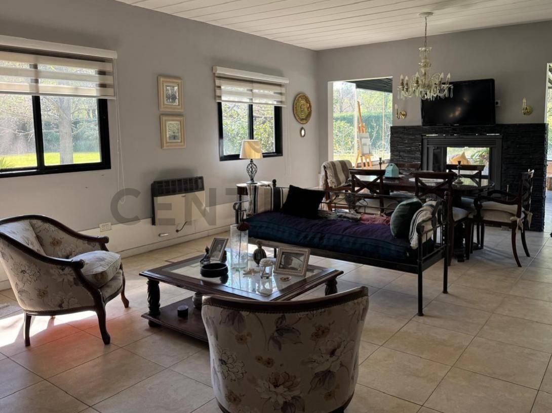 Foto de VENTA CASA 5 AMBIENTES CON PISCINA Y PARQUE - SEGUNDAS COLINAS PILAR, imagen 5