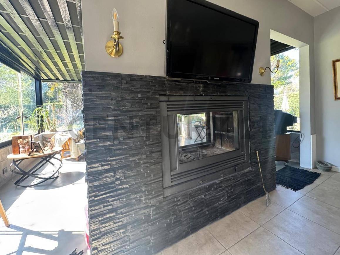 Foto de VENTA CASA 5 AMBIENTES CON PISCINA Y PARQUE - SEGUNDAS COLINAS PILAR, imagen 4