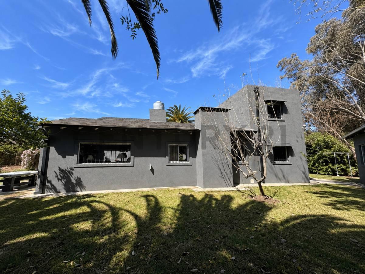 Foto de VENTA CASA 4 AMB CON ESCRITORIO Y PLAYROOM – ESCOBAR, imagen 2