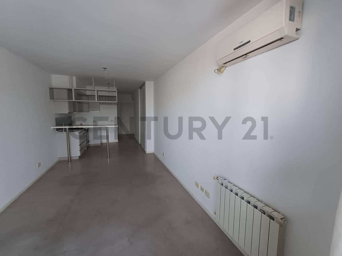 Foto de Alquiler Monoambiente Super Luminoso con Balcón, Full Amenities en, imagen 4