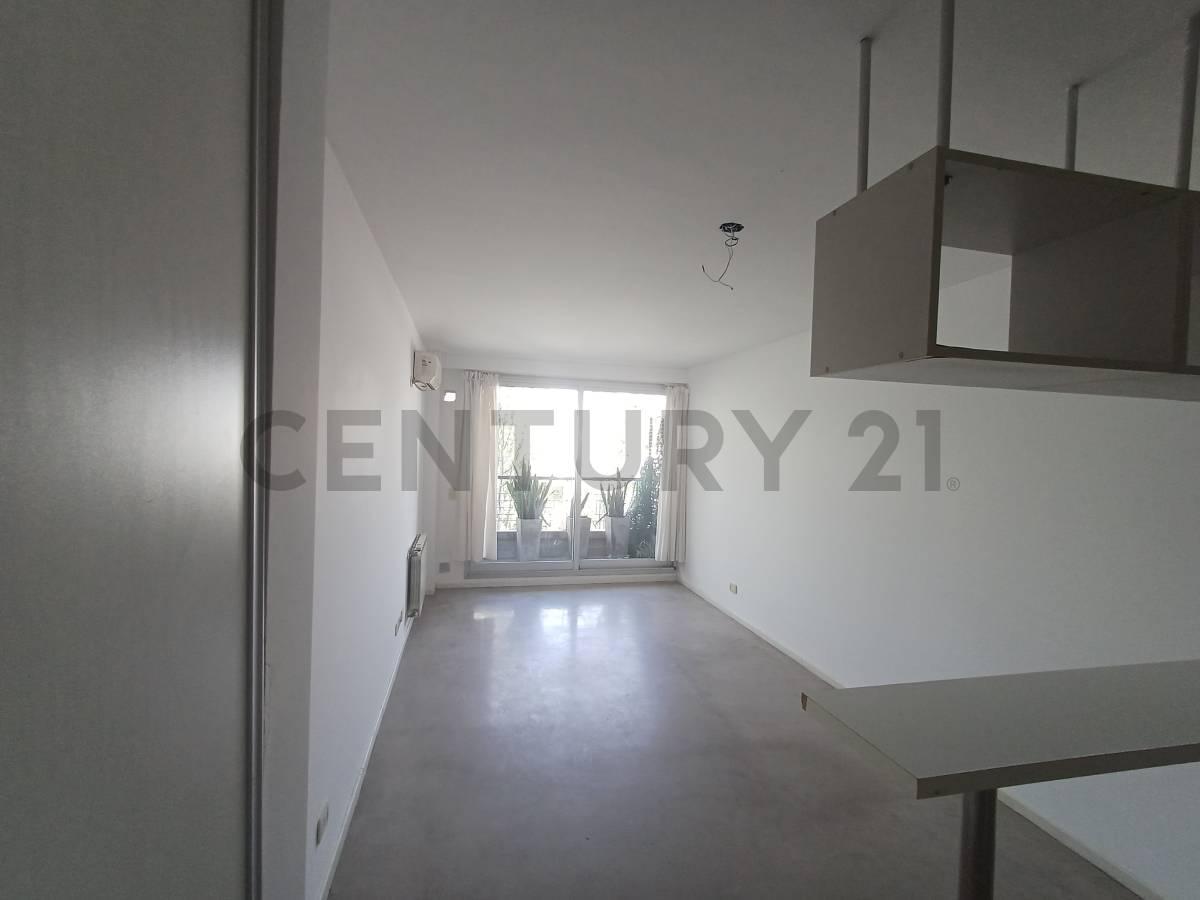 Foto de Alquiler Monoambiente Super Luminoso con Balcón, Full Amenities en, imagen 2