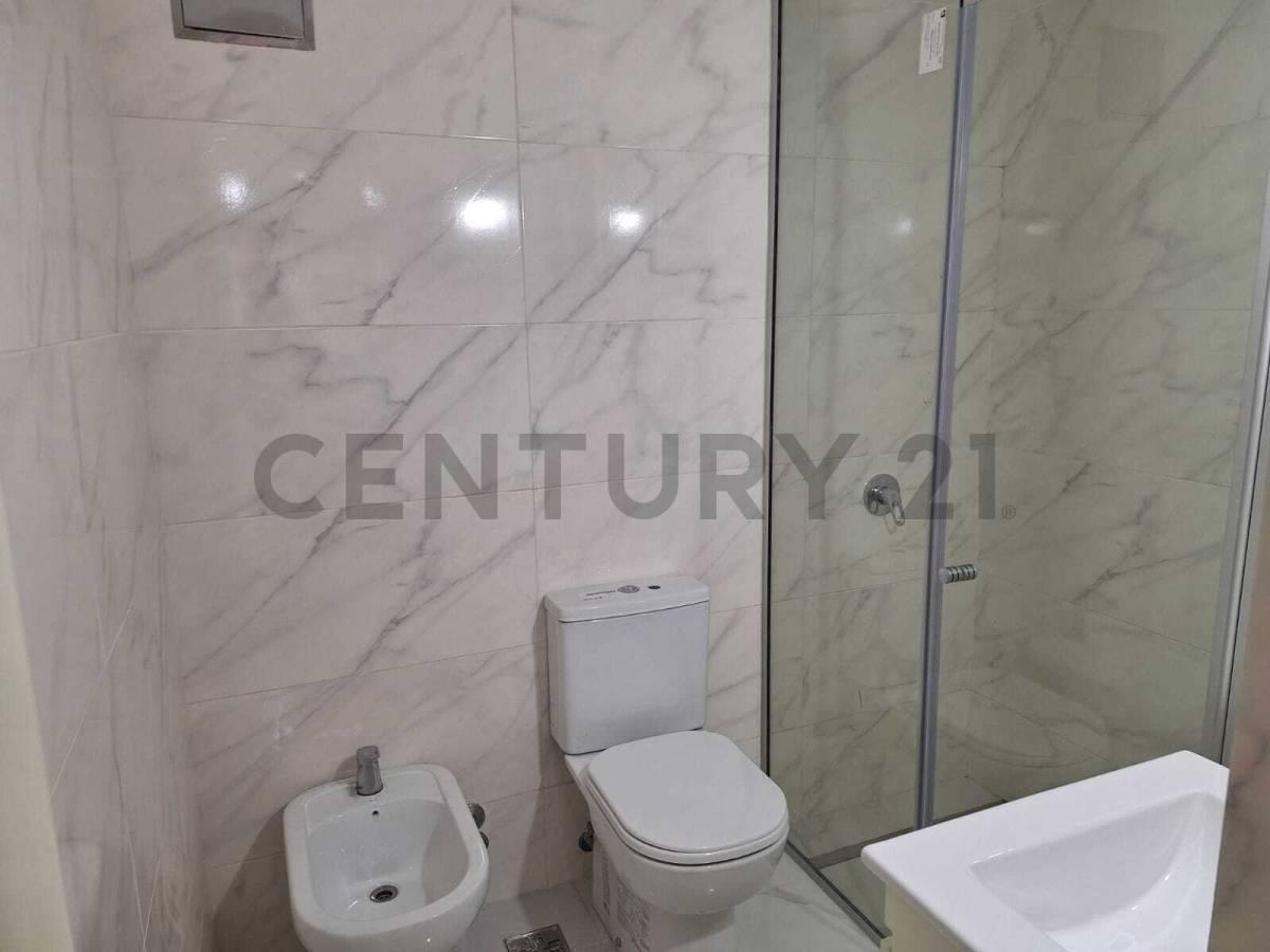 Foto de VENTA MONOAMBIENTE RECICLADO A NUEVO EN RETIRO, imagen 3