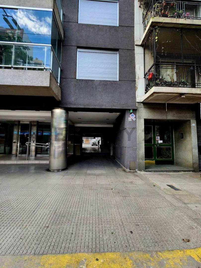 Foto de VENTA | COCHERA | AV. INDEPENDENCIA | BOEDO, imagen 1