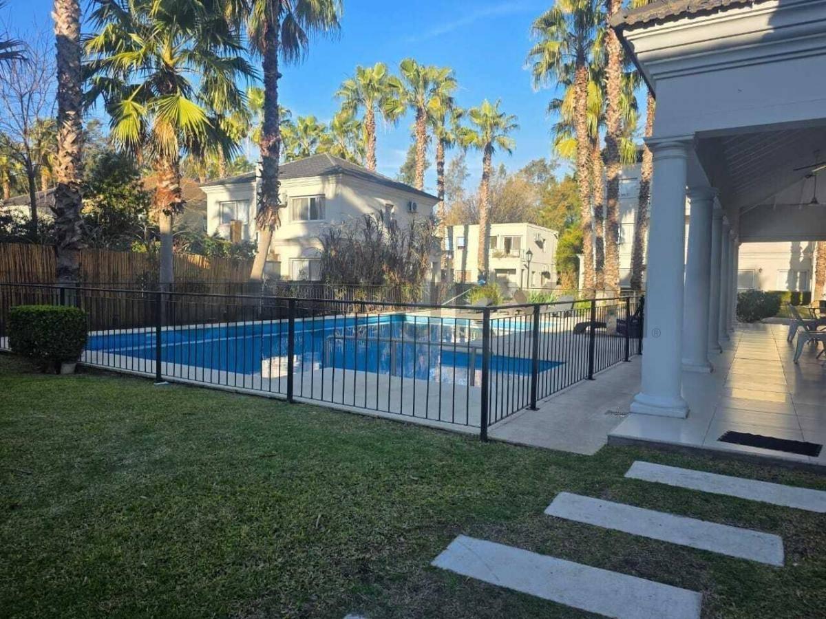 Foto de VENTA | Dúplex 3 ambientes | Barrio Palmas del Sol | Pilar, imagen 1