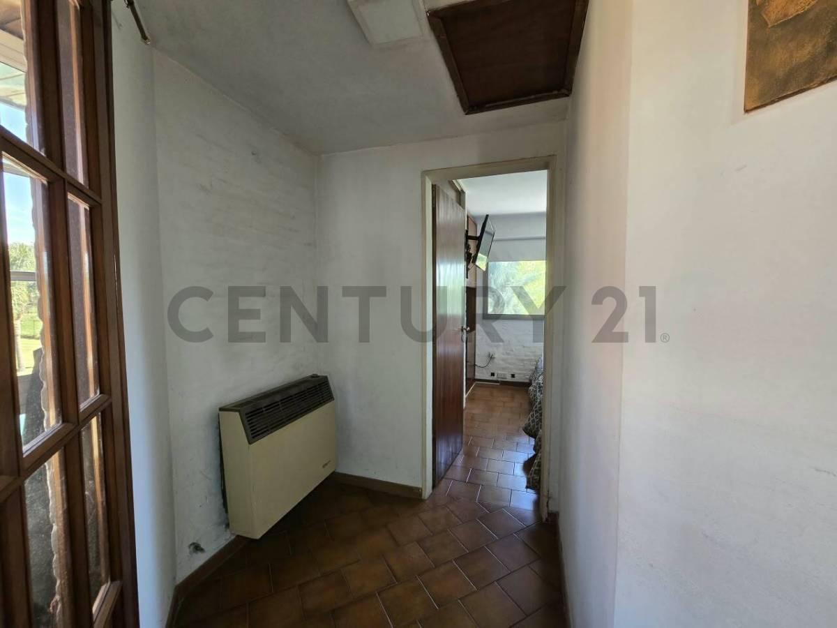 Foto de VENTA CASA 4 AMBIENTES CON PISCINA – COUNTRY CLUB BANCO PROVINCIA, imagen 5