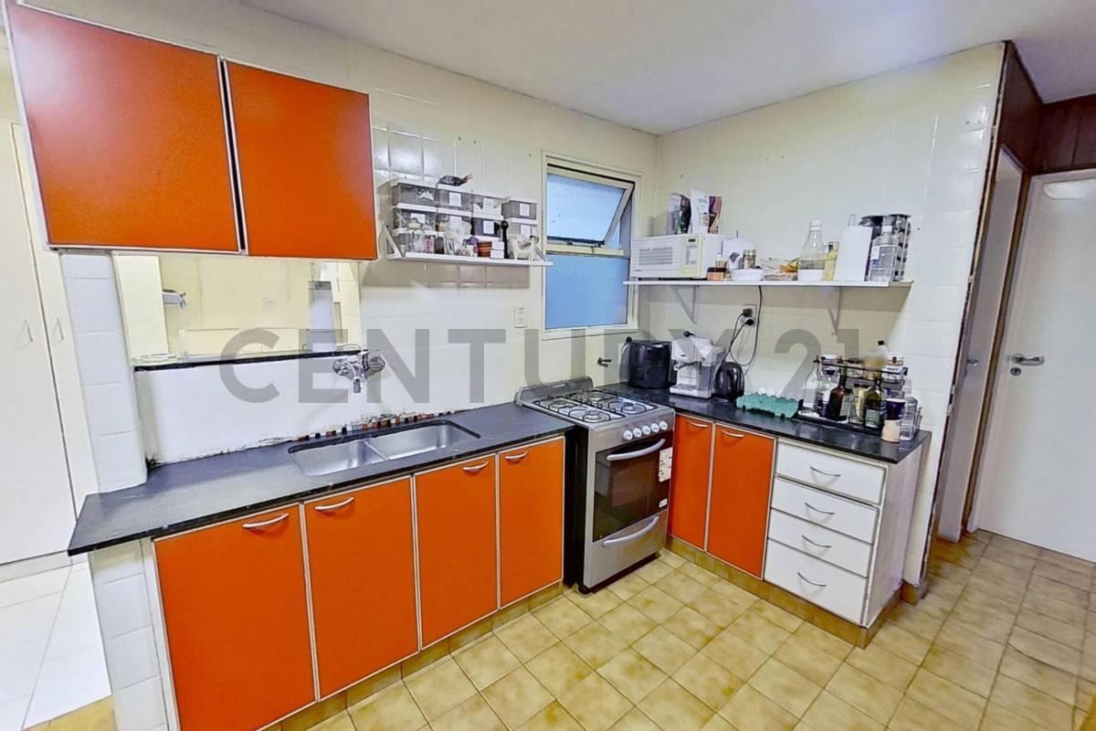 Foto de VENTA | 3 AMBIENTES CON DEPENDENCIA | BAULERA | GUARDACOCHES | PALERMO, imagen 5