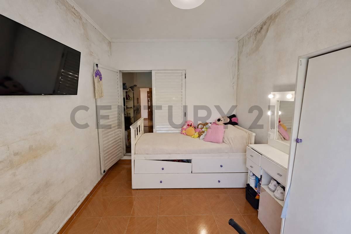 Foto de VENTA CASA 4 AMBIENTES CON PILETA, QUINCHO Y PARRILLA - SAN JUSTO, imagen 5