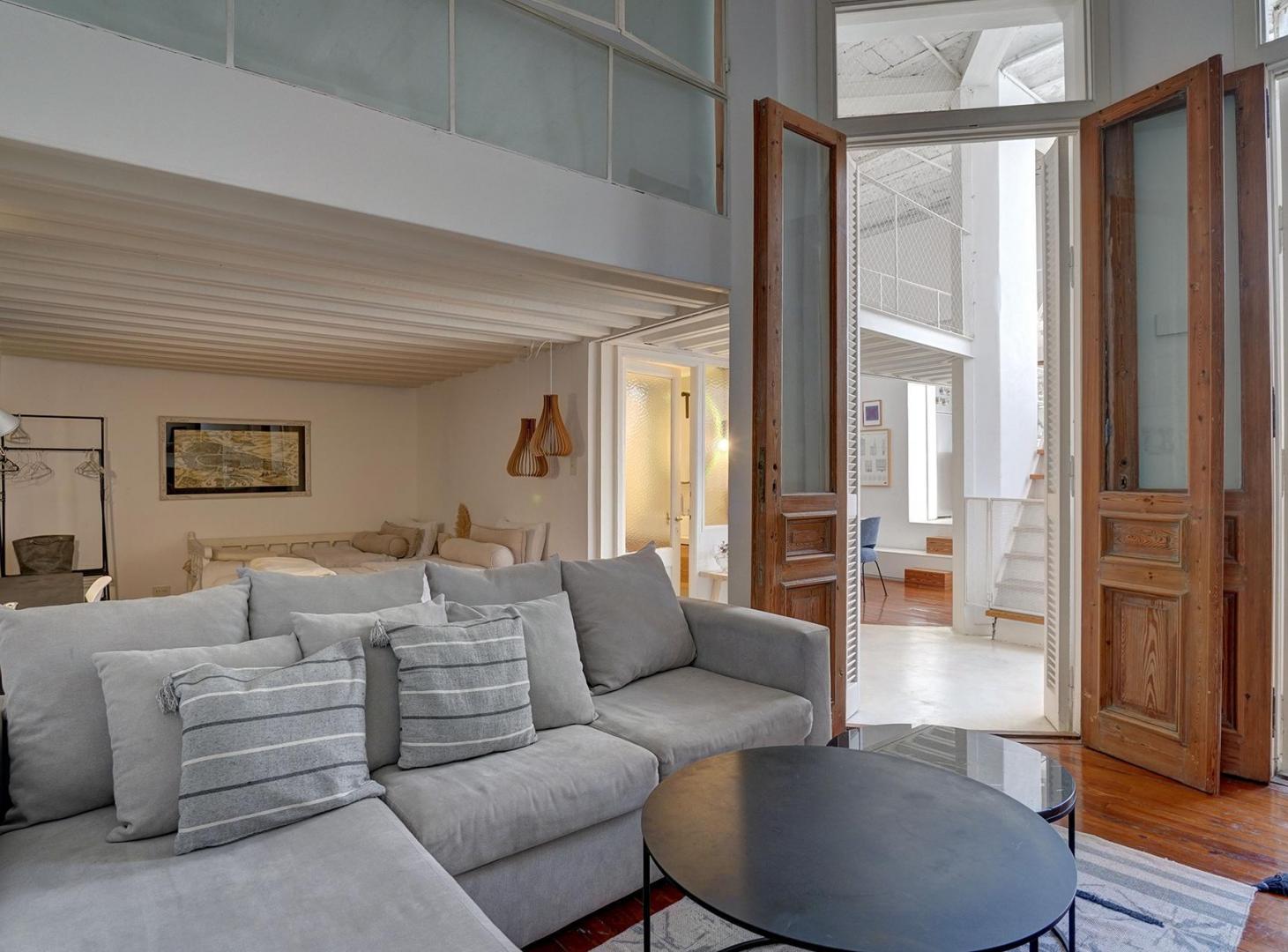 Foto de VENTA DEPARTAMENTO 4 AMBIENTES - RETIRO, imagen 2