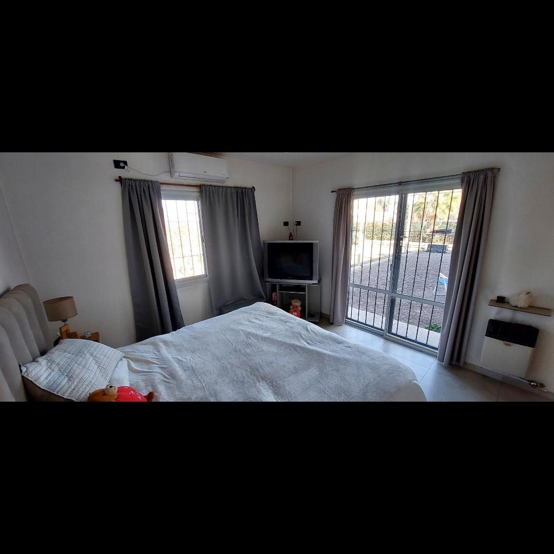 Foto de Casa en venta 1000 m2 Barrio Cerrado Apta Crédito, imagen 4