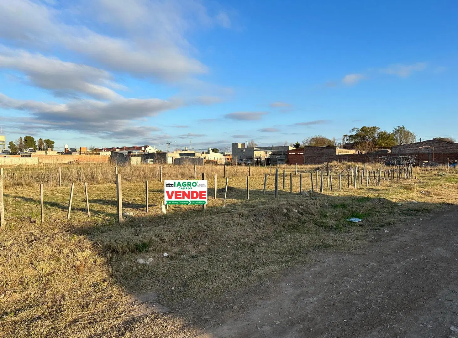 Terreno en VENTA, Guido Spano esq. El Ceibo 2