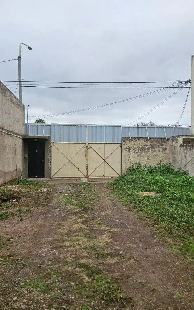 Galpon en VENTA, Italia 1260 1