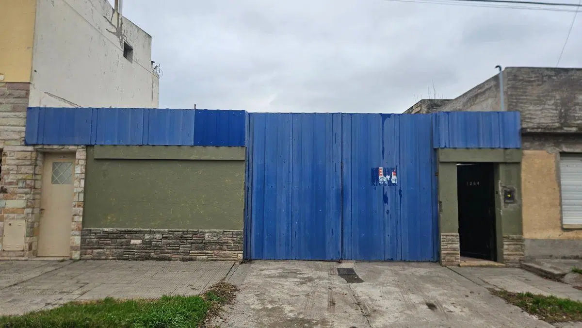 Galpon en VENTA, Italia 1260 2