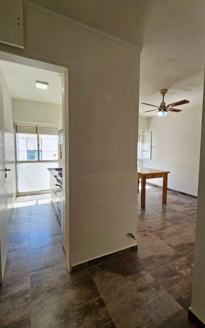 Oportunidad departamento de 2 dormitorios en VENTA, Moreno 45 3