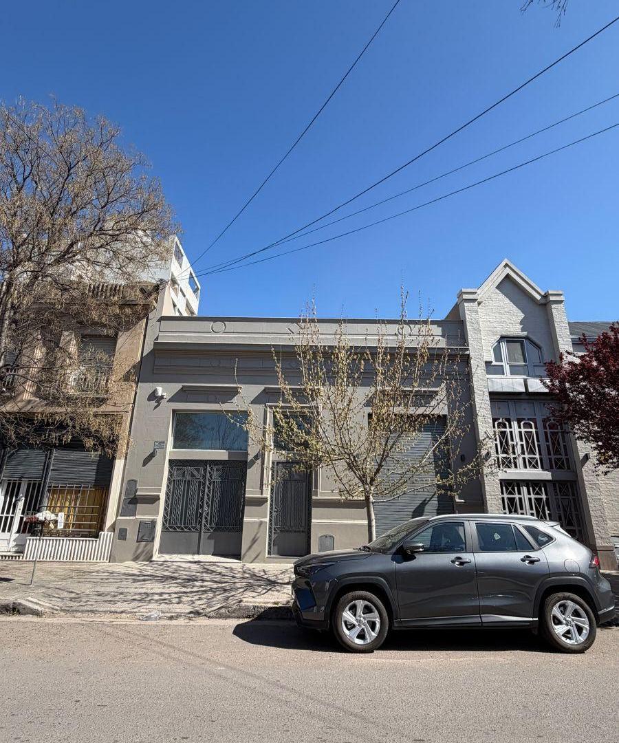Foto de Importante casa de categoría en VENTA – Tucumán 330, Centro, Bahía, imagen 2