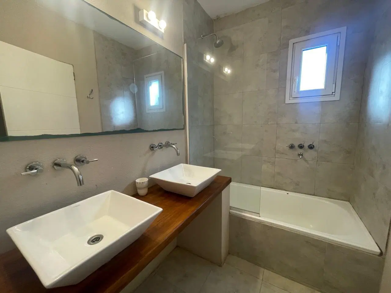 Casa en Venta - Costa Esmeralda 1
