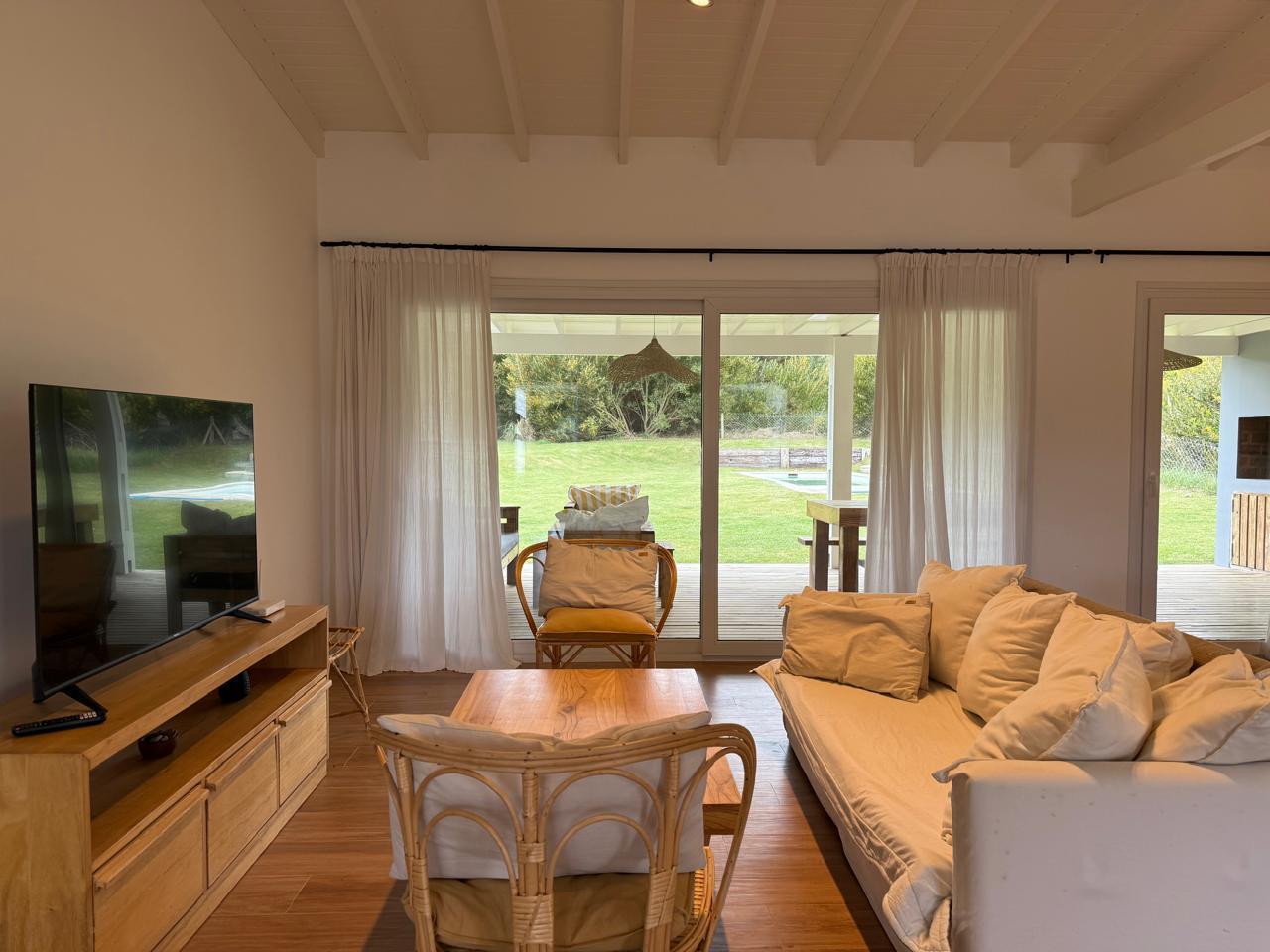 Foto de Casa en Venta - Costa Esmeralda, imagen 4