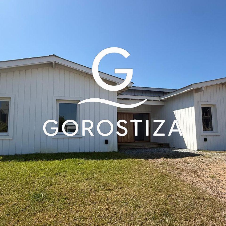 Foto de Casa en Venta - Costa Esmeralda, imagen 2