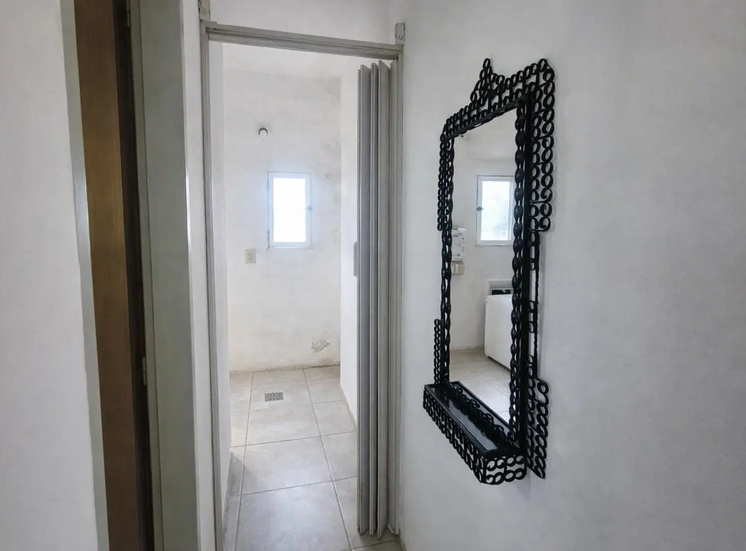 VENTA DE CASA CON LOCALES EN FLORENCIO VARELA 4