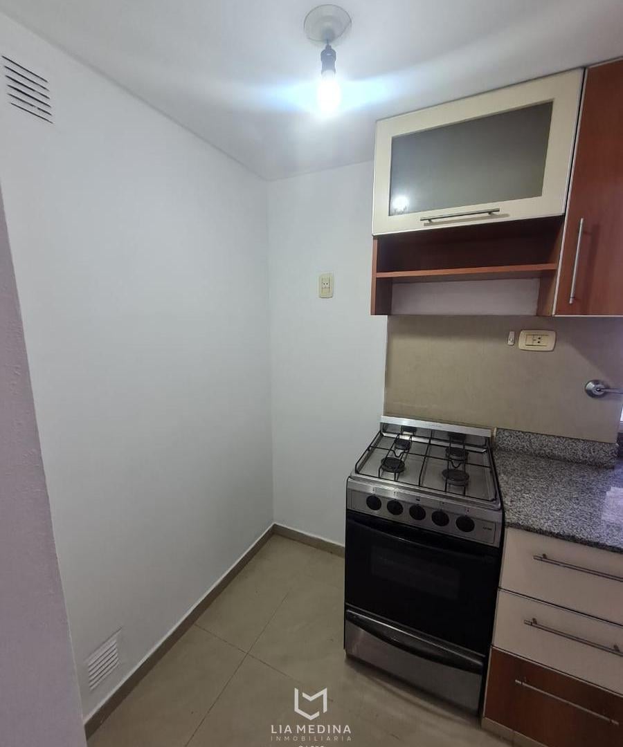 Alquiler departamento 1 Dormitorio con cochera en Barrio Sur