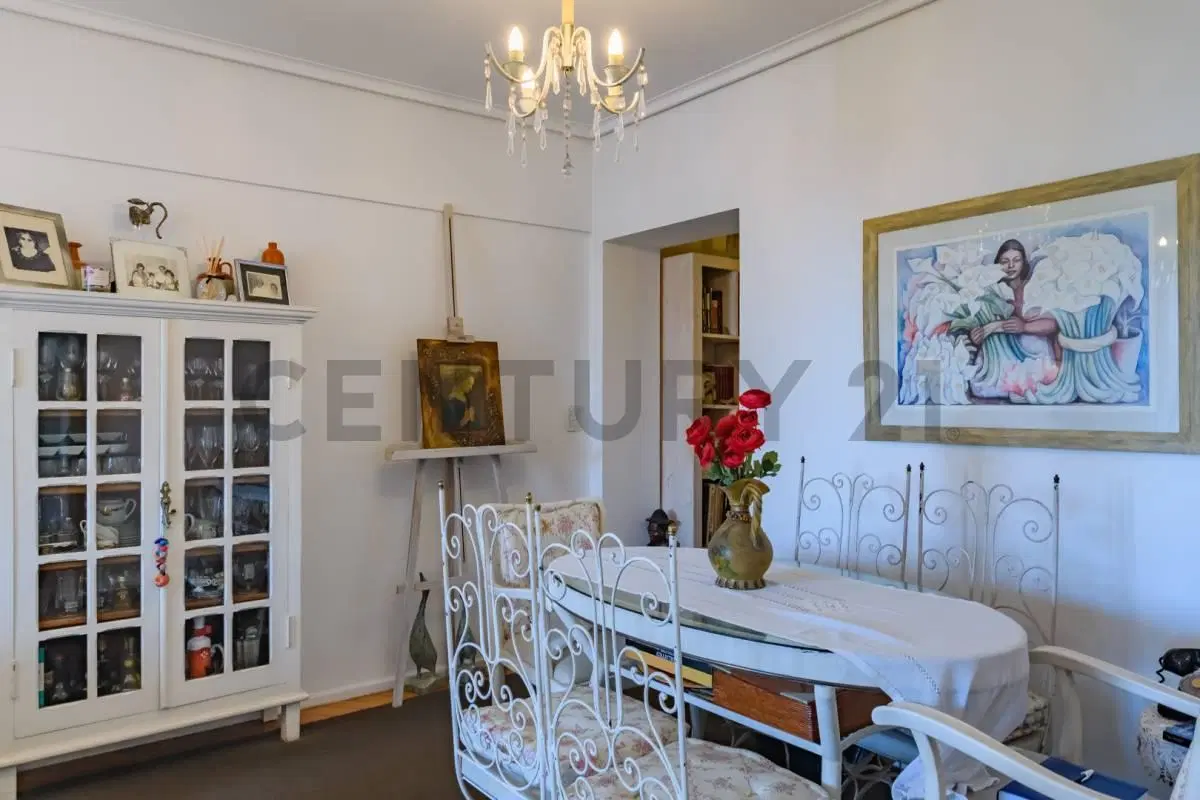 Departamento de 4 ambientes en venta en San Telmo 4
