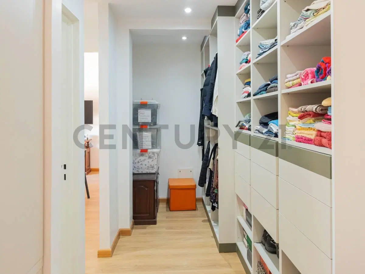 DEPARTAMENTO 5 AMBIENTES EN VENTA ALSINA AL 1100 MONSERRAT 2