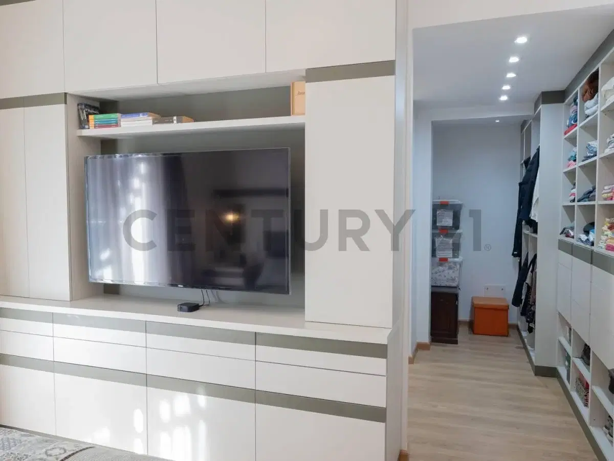 DEPARTAMENTO 5 AMBIENTES EN VENTA ALSINA AL 1100 MONSERRAT 4