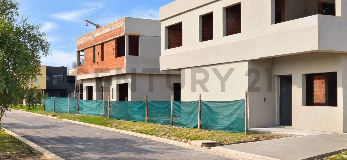 Foto de Casa Dúplex 4 ambientes con jardín y parrilla en Spring Park Pilar, imagen 1