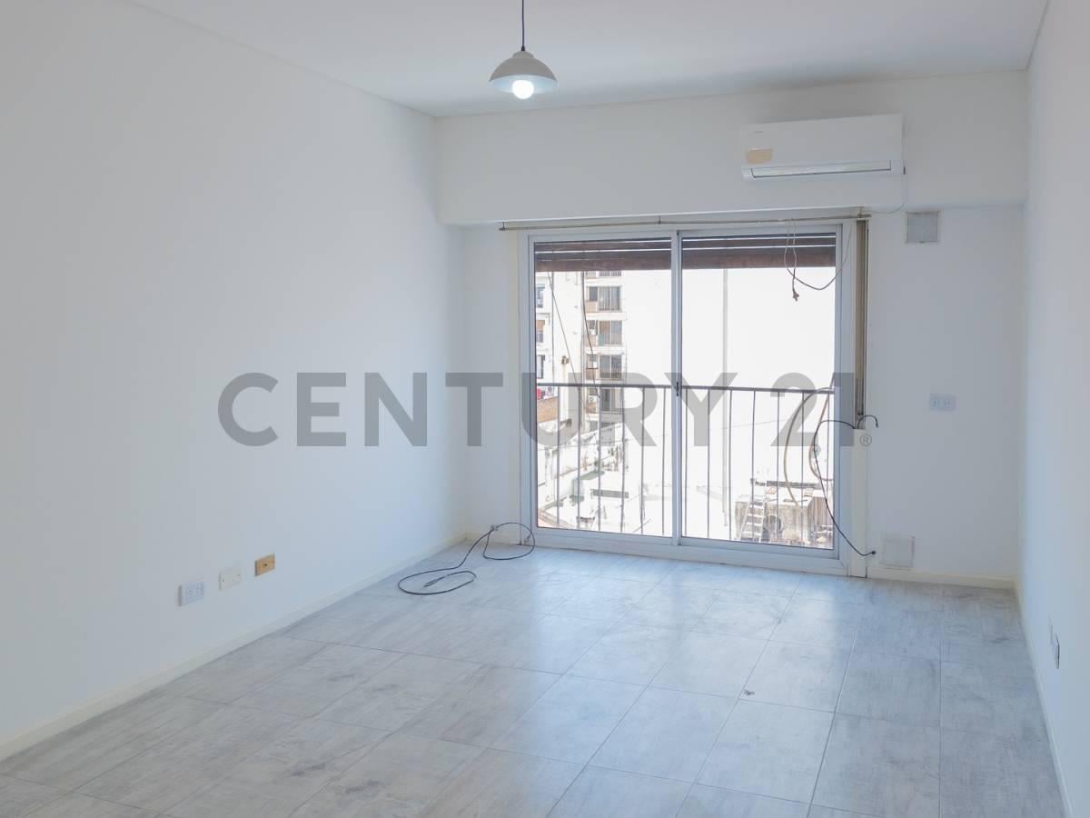Foto de Monoambiente en venta en Congreso muy luminoso Sarmiento y Callao, imagen 5