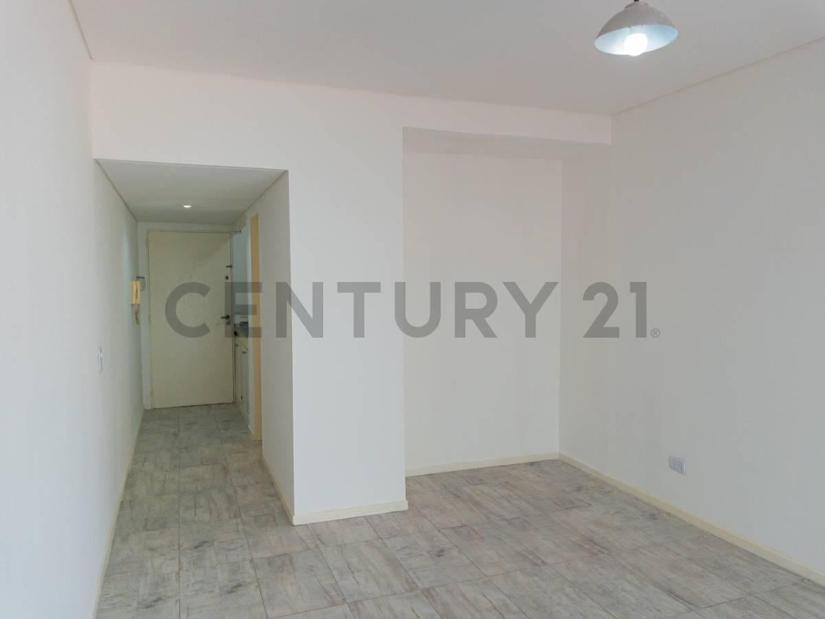 Foto de Monoambiente en venta en Congreso muy luminoso Sarmiento y Callao, imagen 3