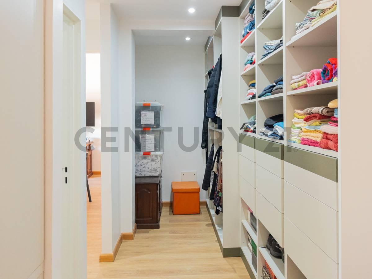Foto de VENTA DE DEPARTAMENTO DE 4 AMBIENTES ALSINA AL 1100 MONSERRAT, imagen 5