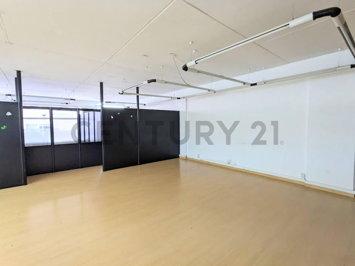 Foto de VENTA DE OFICINA DE 120M2 - ALSINA AL 1200 - INCLUYE COCHERA, imagen 4