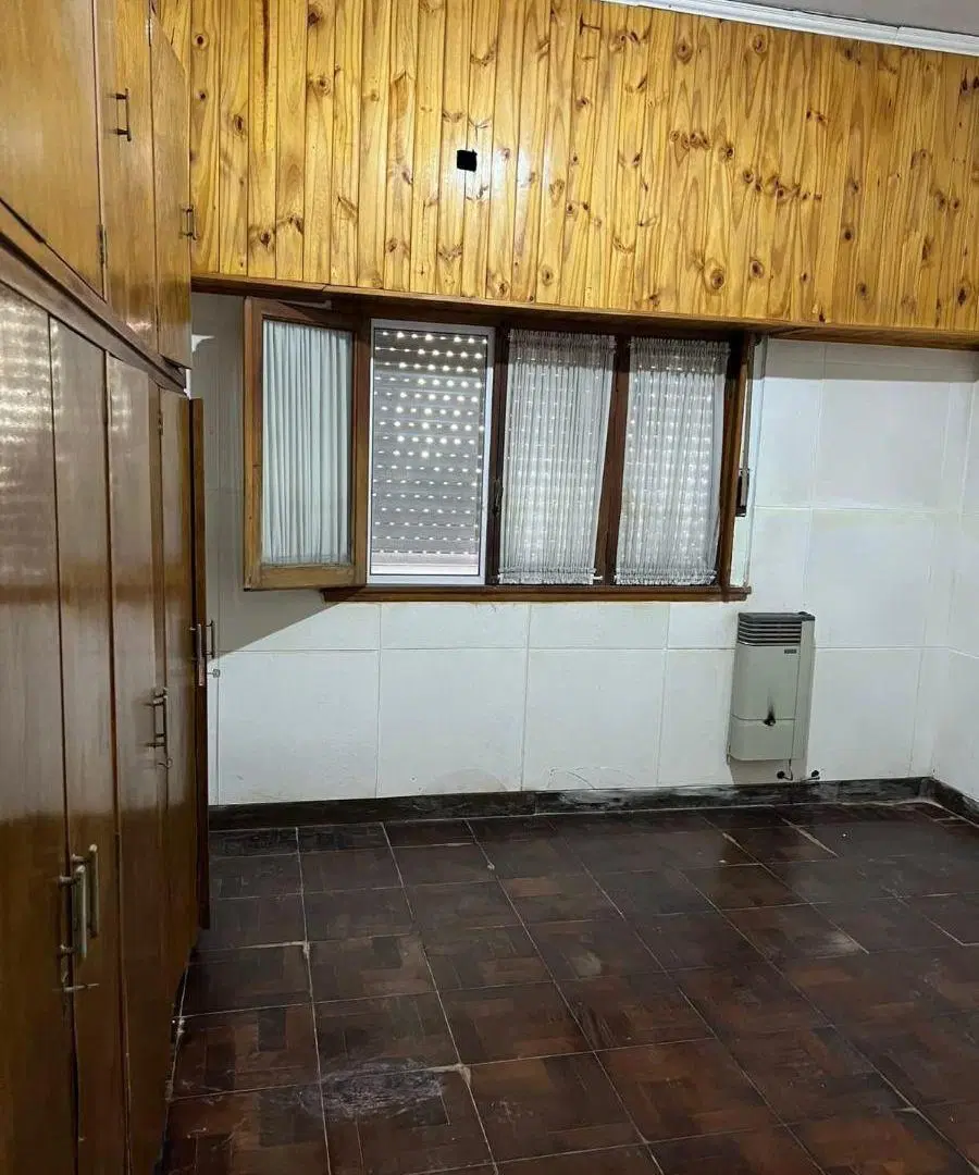 Casa en venta, totalmente reciclada, Carrega y Plunkett APTA CREDITO 5