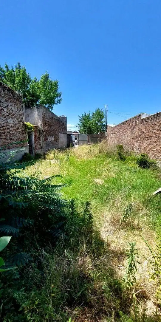 Venta terreno en Siches 3900, excelente ubicación. Sup. 9*40 mts 3