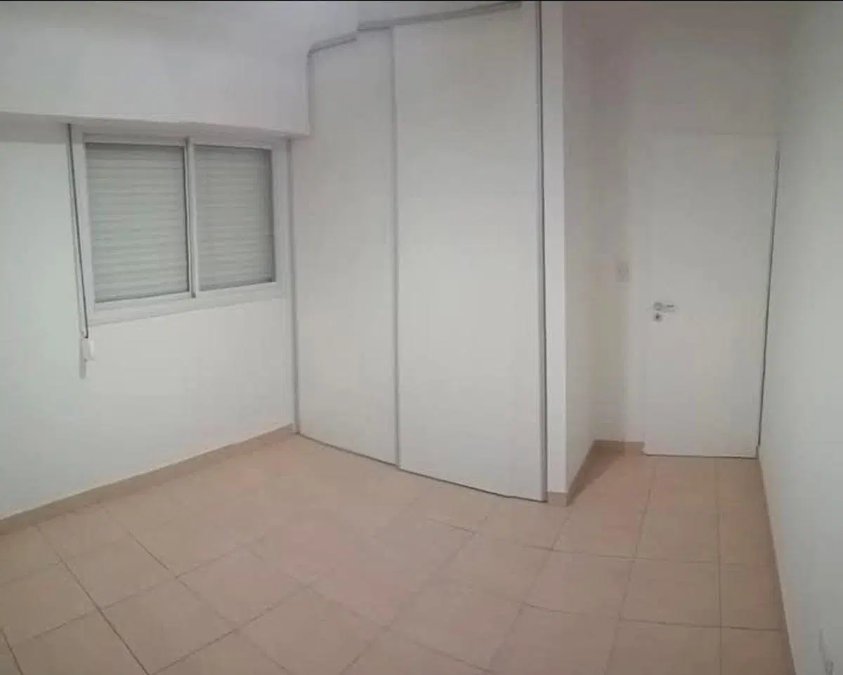 Casa en Venta o Aquiler c/ cochera en Villa Bordeau 4