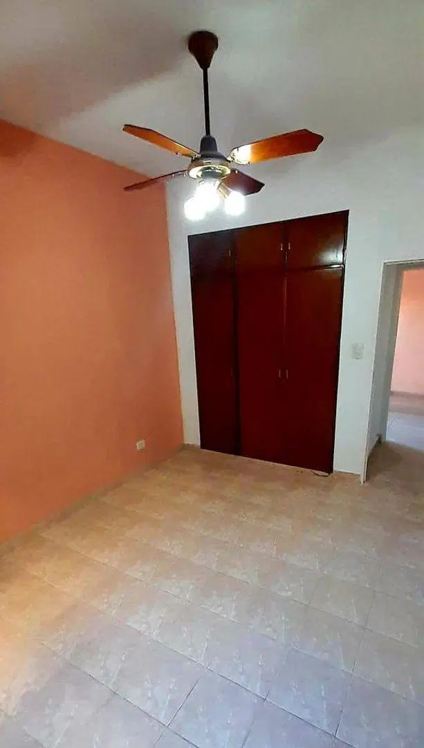 Departamento en alquiler c/ cochera en Pedro Pico 3