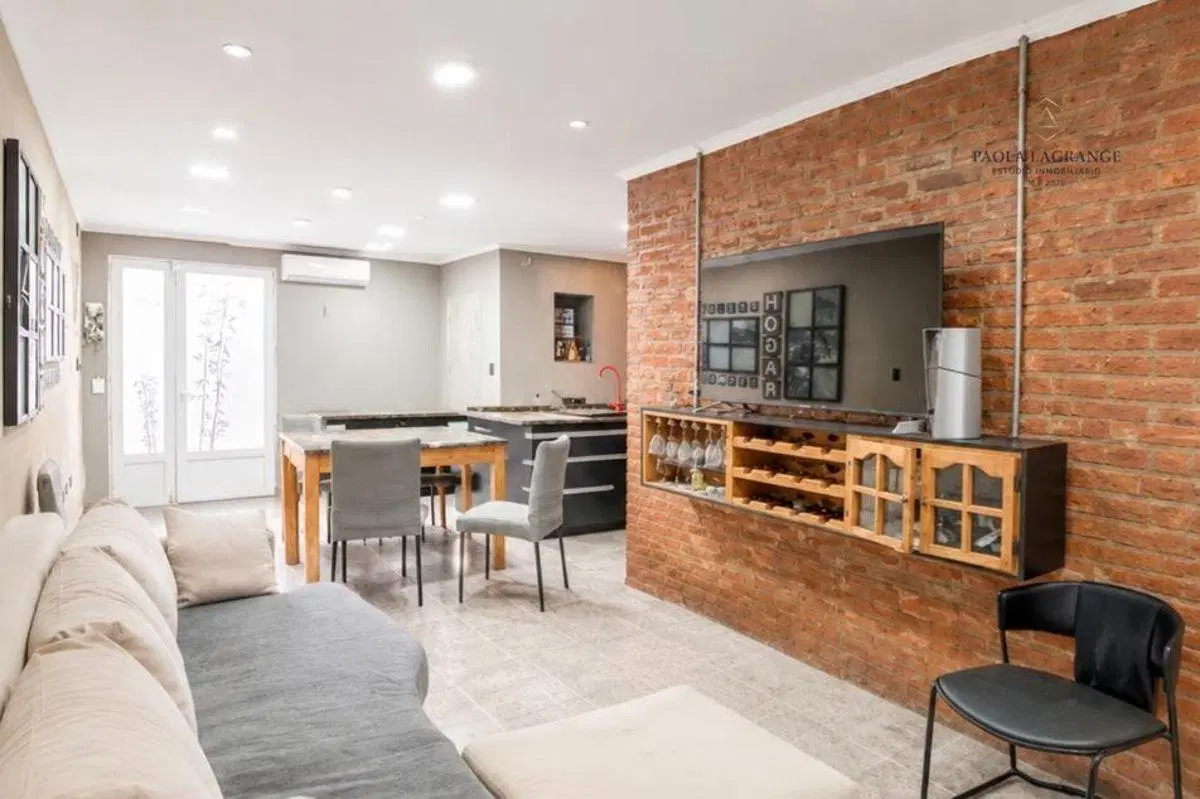 Casa en venta en Barrio U.O.M 4