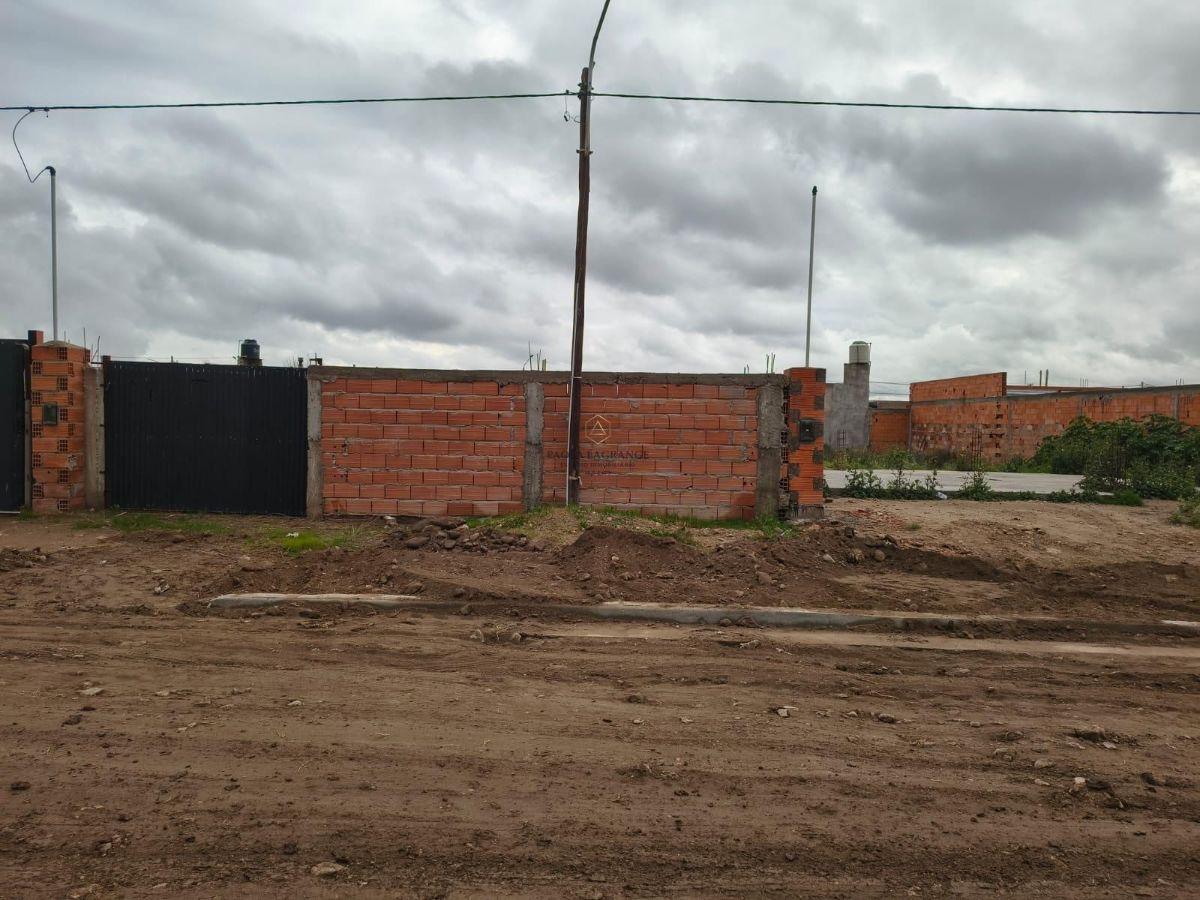 Foto de Terreno / Lote en venta de 303m2 ubicado en Ingeniero White, imagen 5