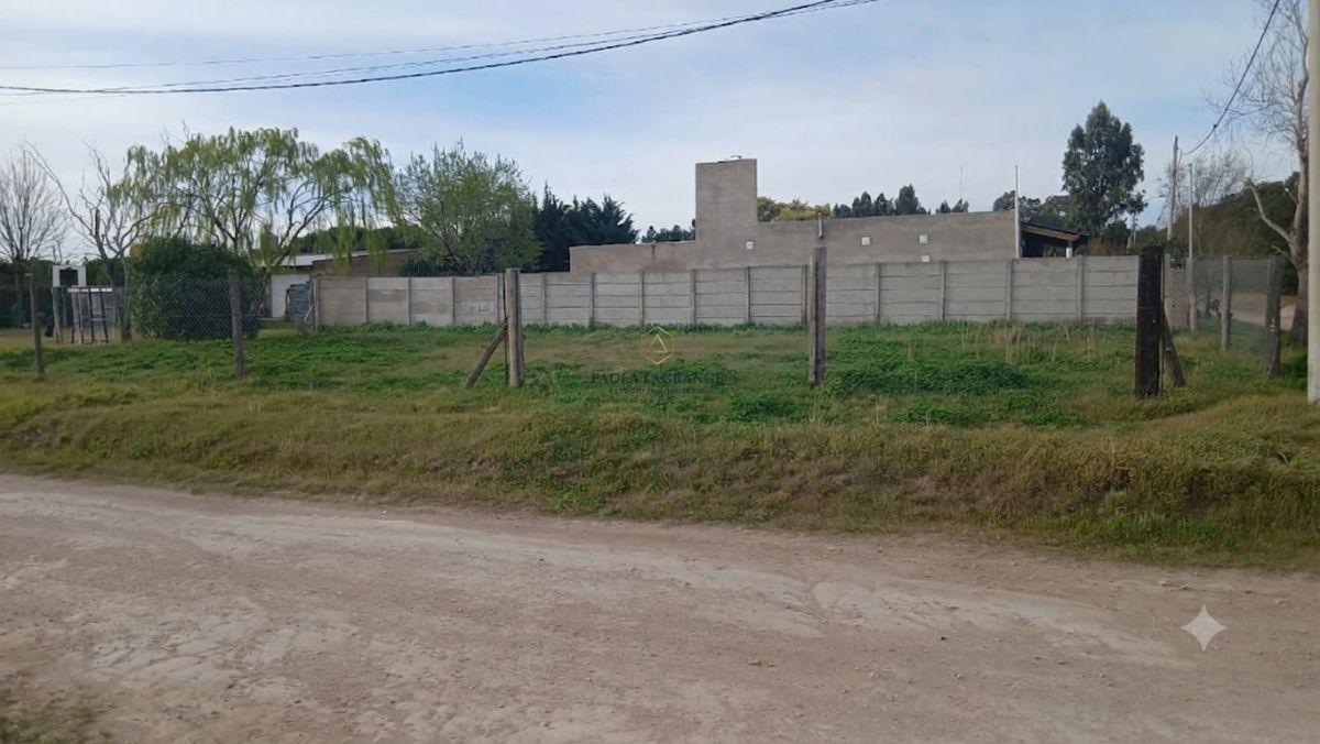 Foto de Lote en venta de 357.16m2 ubicado en el B° Los Olivos, imagen 2