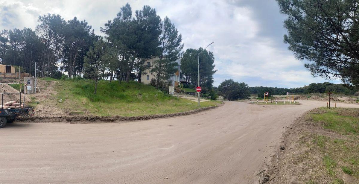 Foto de Terreno / Lote en venta de 497.4m2 ubicado en Monte Hermoso, imagen 2